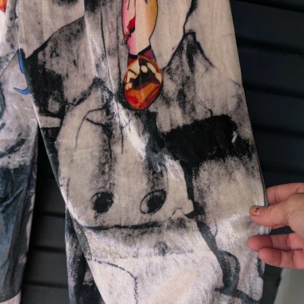 Artistic Wide-Leg Pants with Graphic Print - Picture 4 of 4